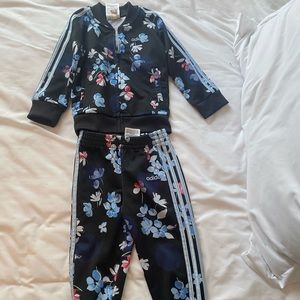 Adidas Track Suit 18Months in perfect condition.